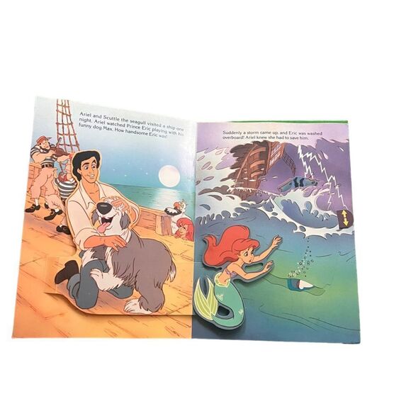 DISNEYS THE LITTLE MERMAID POP-UP BOOK 1991 First Edition - Picture 3 of 6